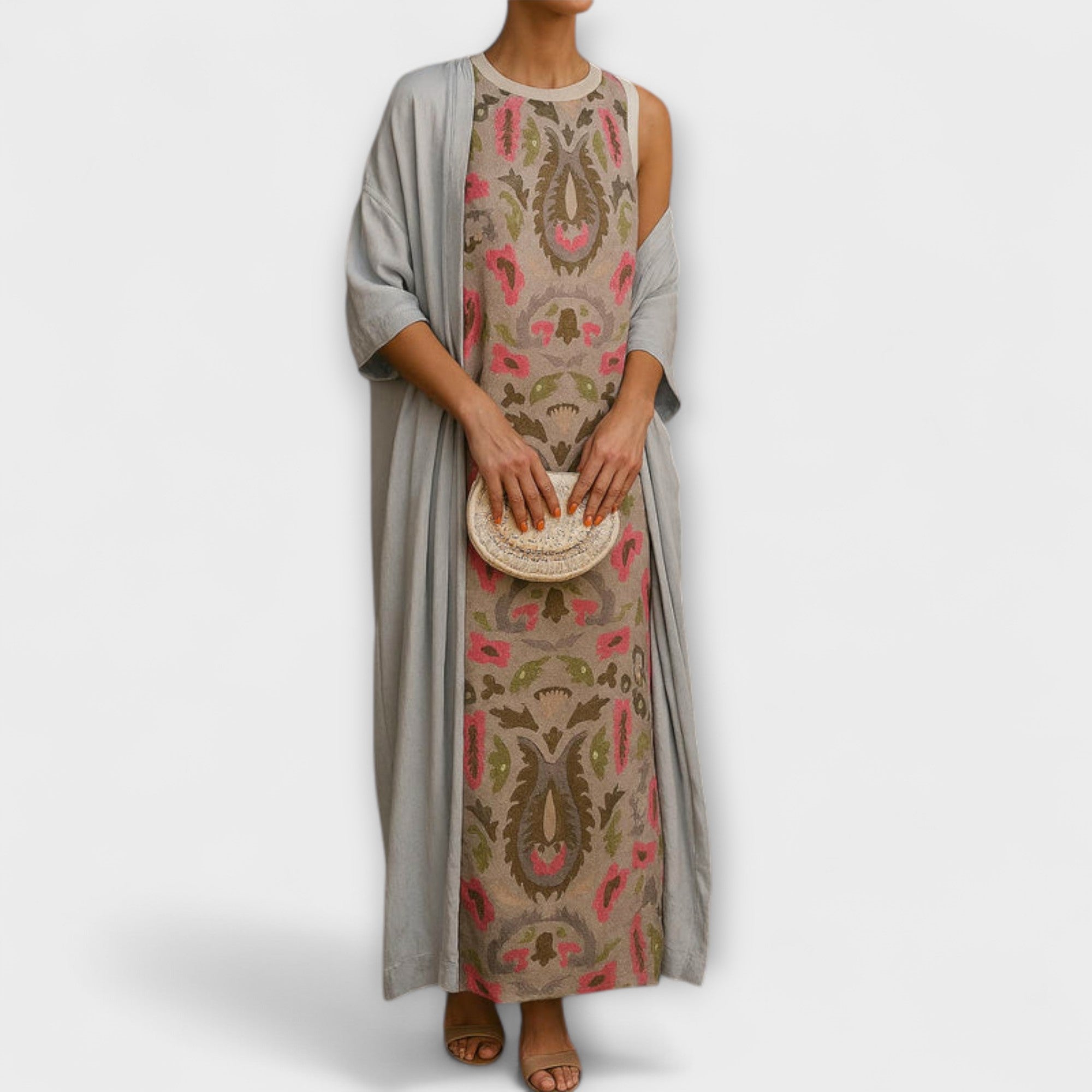 Raffaella – Elegantes langes Kleid mit passender Stola